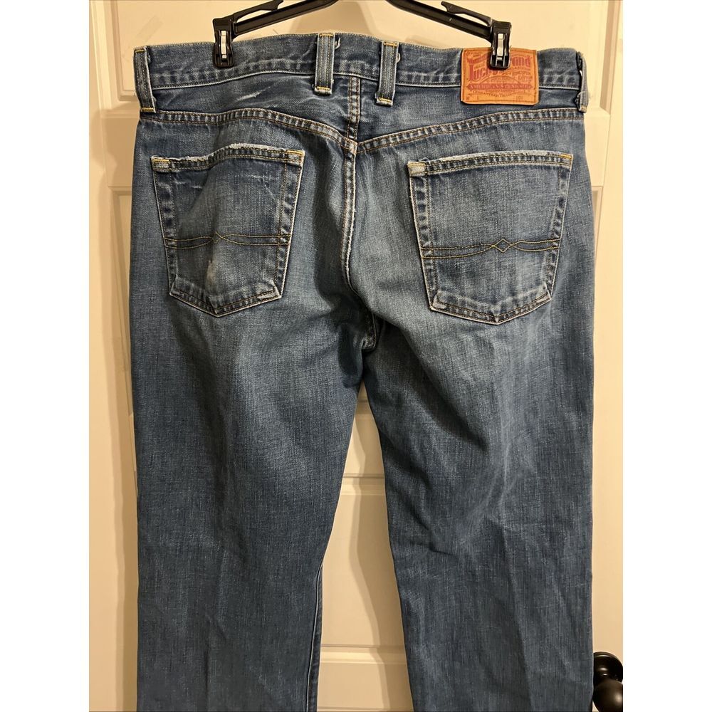 Lucky Brand Men Jeans 36/31 Blue Relaxed Straight‎ Leg Gene Montisano Dungarees - Picture 5 of 11